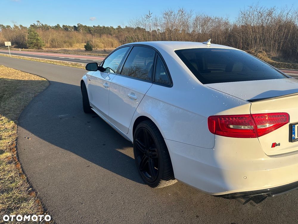 Audi S4 Limousine - 6