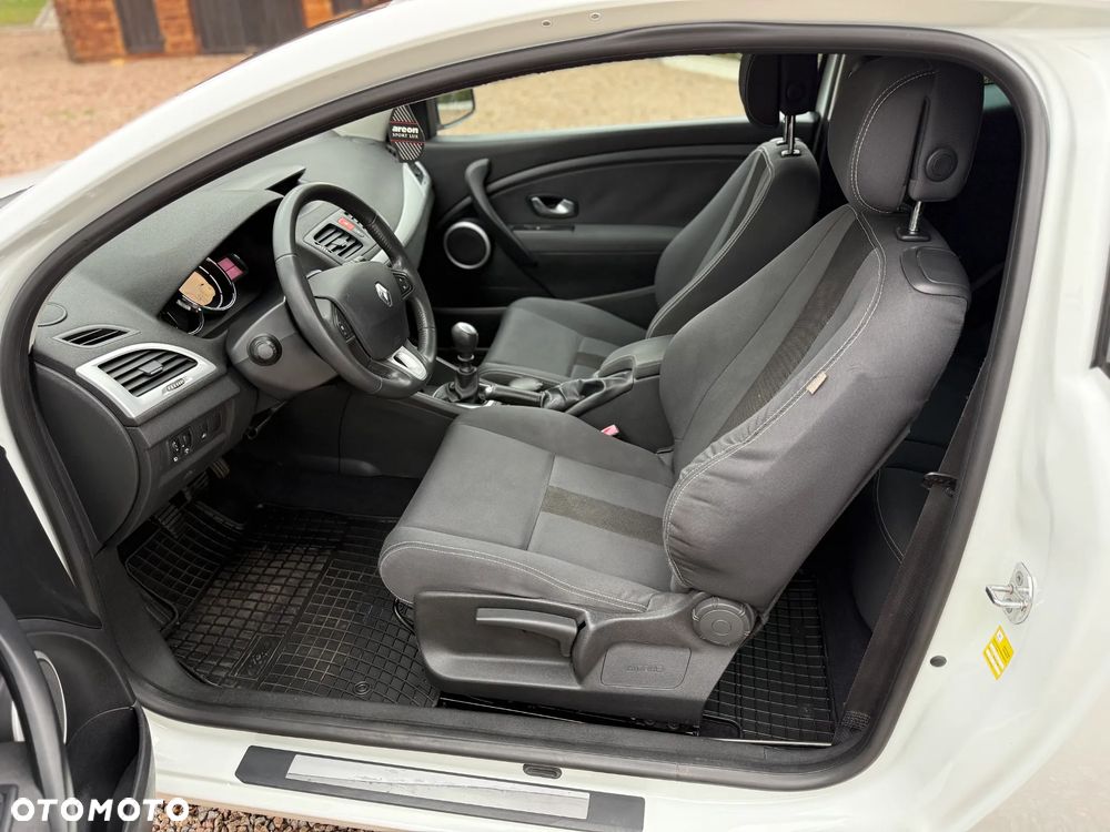 Renault Megane 1.6 16V Dynamique - 10