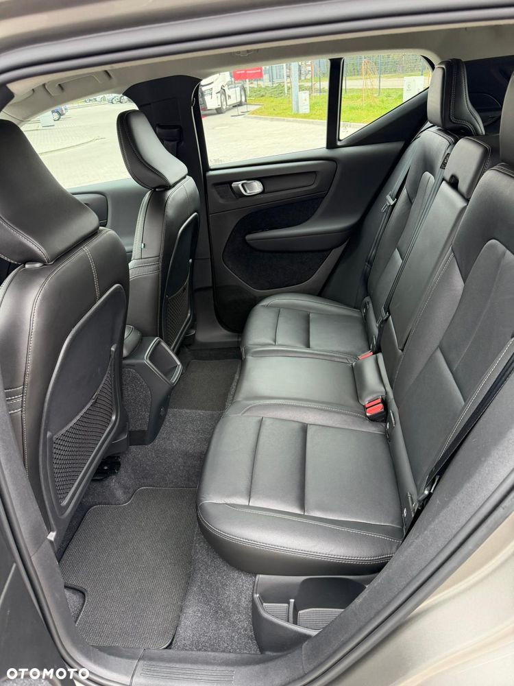 Volvo XC 40 D3 Geartronic Inscription - 28