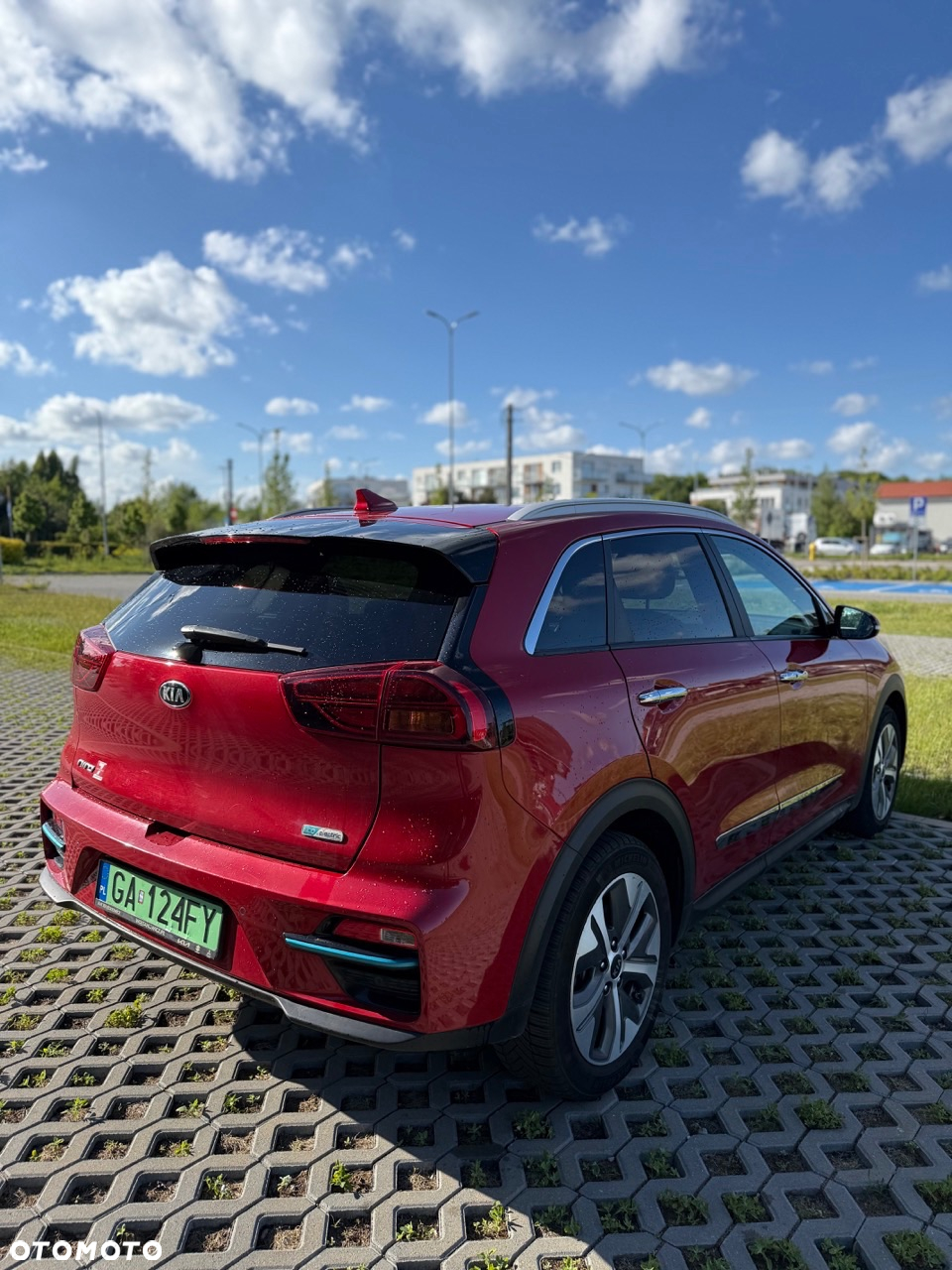 Kia Niro e-Niro 64kWh M - 4