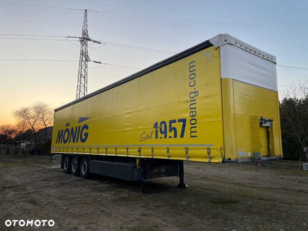 Schmitz Cargobull Standart / Sprowadzona z Niemiec / rok 2021