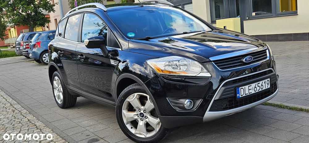 Ford Kuga 2.0 TDCi 2x4 Titanium - 21