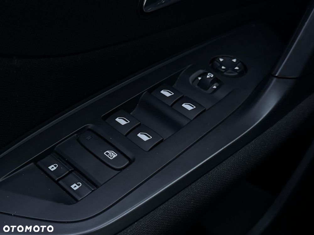 Peugeot 308 1.2 PureTech Active Pack S&S - 20