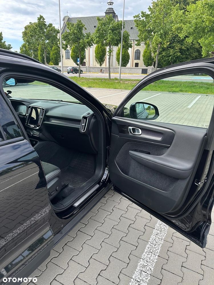 Volvo XC 40 T5 AWD R-Design - 9
