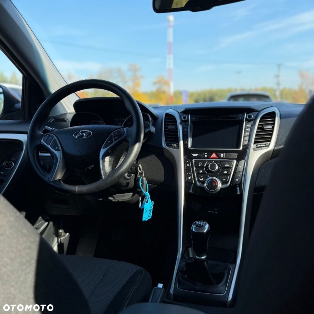 Hyundai i30 - 22