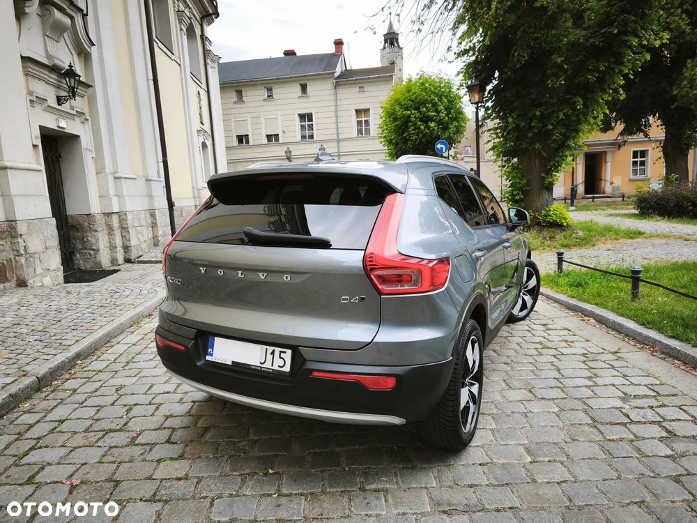 Volvo XC 40 D4 SCR AWD Inscription - 32