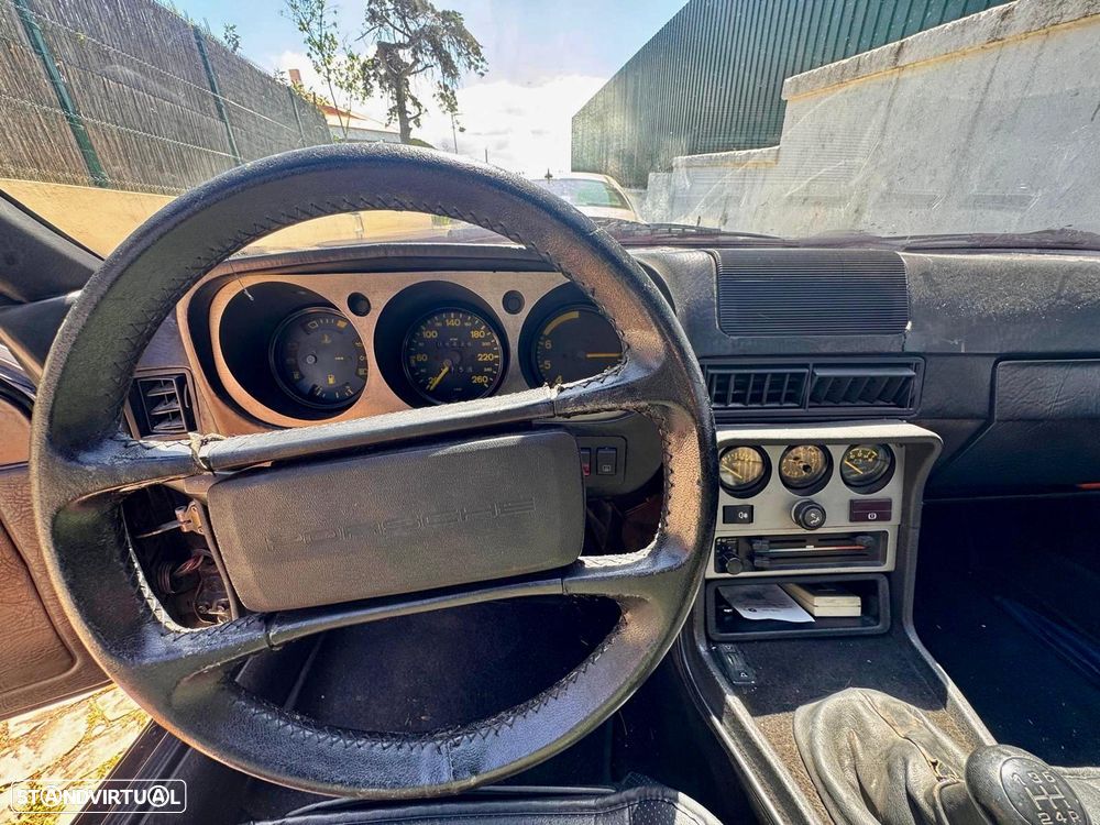 Porsche 944 - 5