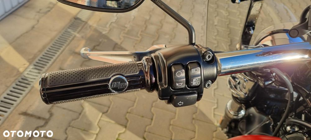 Harley-Davidson Dyna Fat Bob - 5