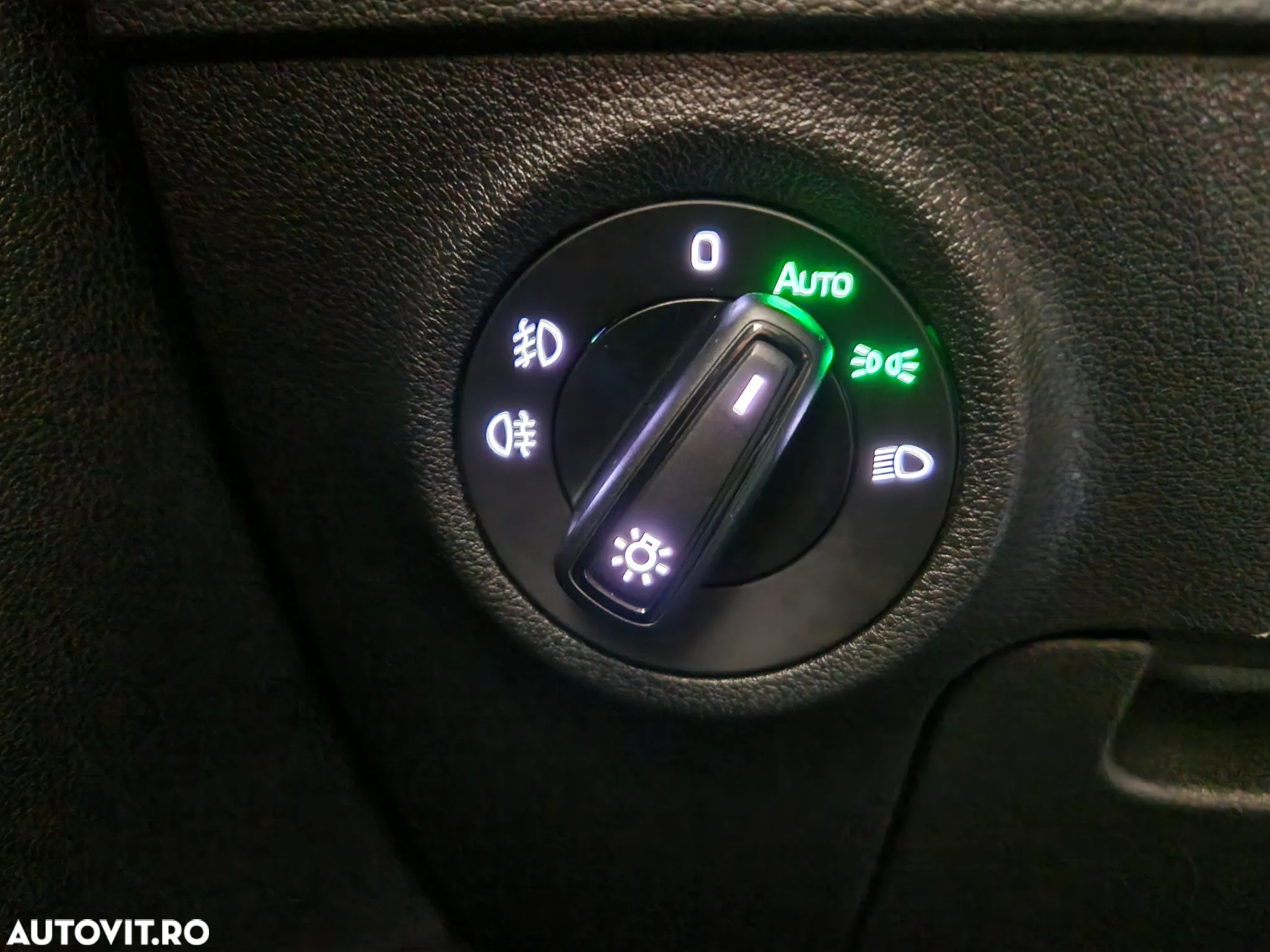 Skoda Karoq 1.5 TSI DSG Ambition - 17