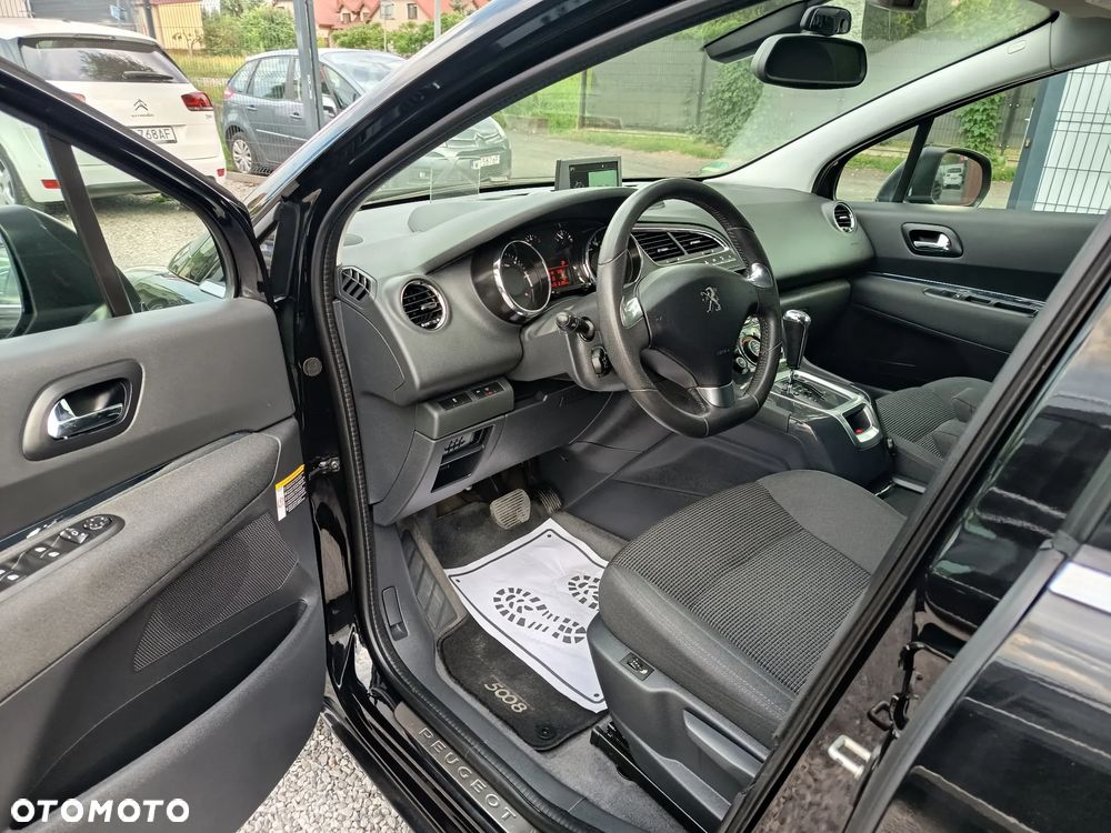 Peugeot 5008 BlueHDI 120 EAT6 Stop & Start Allure - 17
