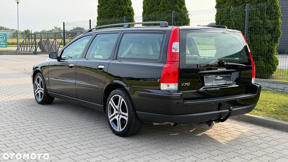 Volvo V70 2.5T Momentum - 22