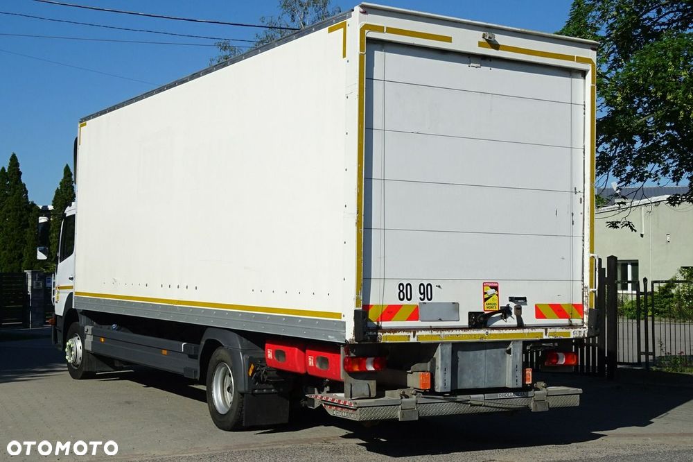 Mercedes-Benz Atego 1218 Euro6 tylko 323tys.km Kontener 18p winda Sprowadzony - 5