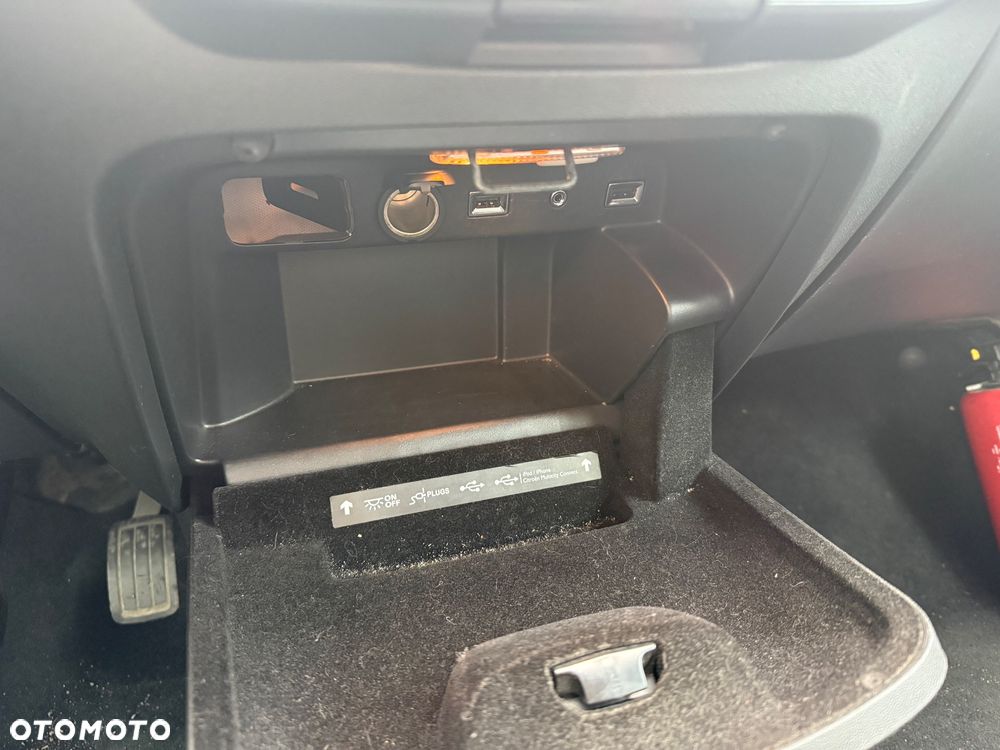 Citroën C4 Grand Picasso - 32