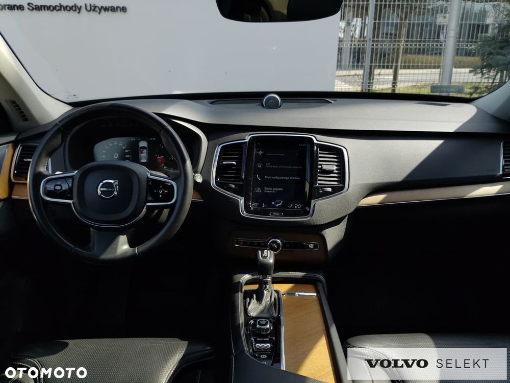 Volvo XC 90 - 20