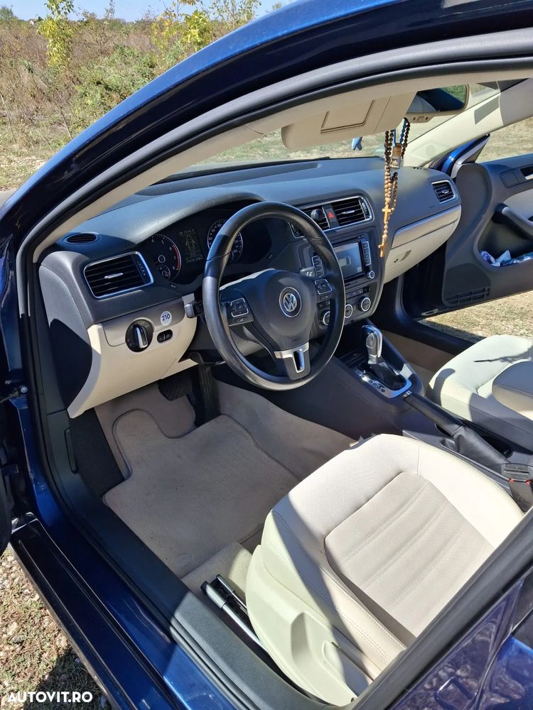 Volkswagen Jetta 1.4 TSI DSG Highline - 16