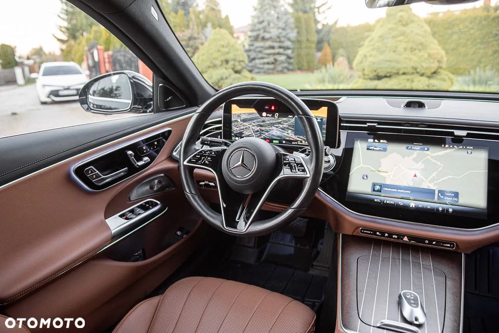 Mercedes-Benz Klasa E - 19