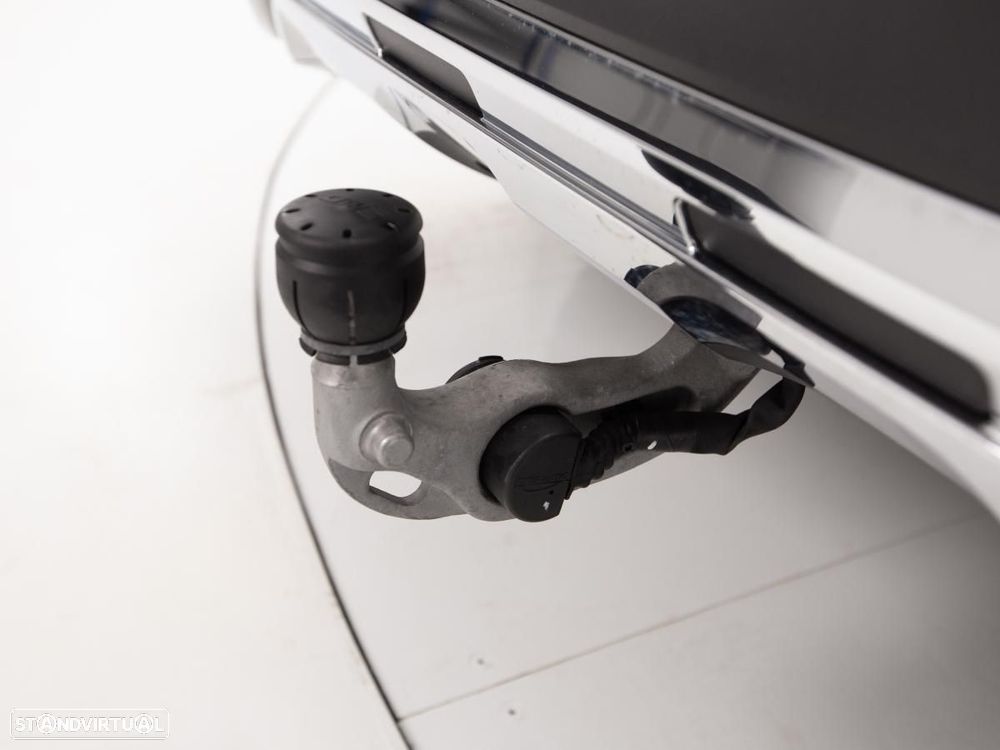 Mercedes-Benz GLC 300 d 4Matic - 17