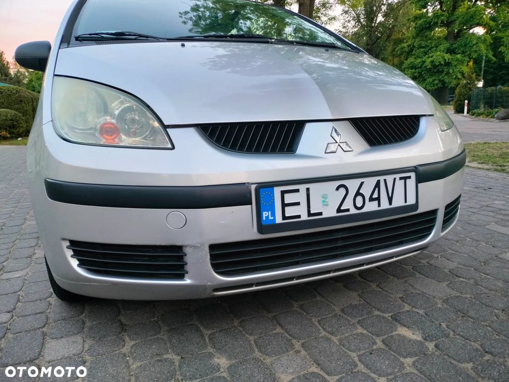Mitsubishi Colt 1.1 - 22