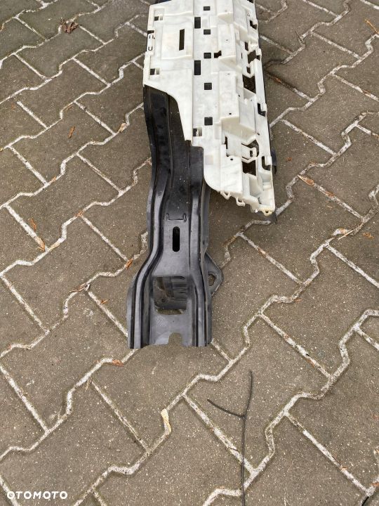 BELKA TYŁ BMW F32 F33 F36 ORYGINAŁ - 1