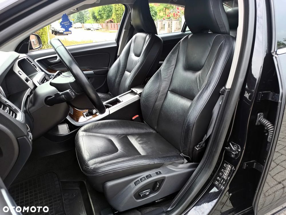 Volvo S60 D3 Summum - 18