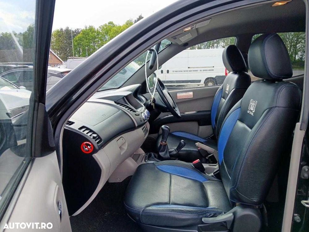 Dezmembrez Mitsubishi L200 2.5 Diesel 2006 - 5