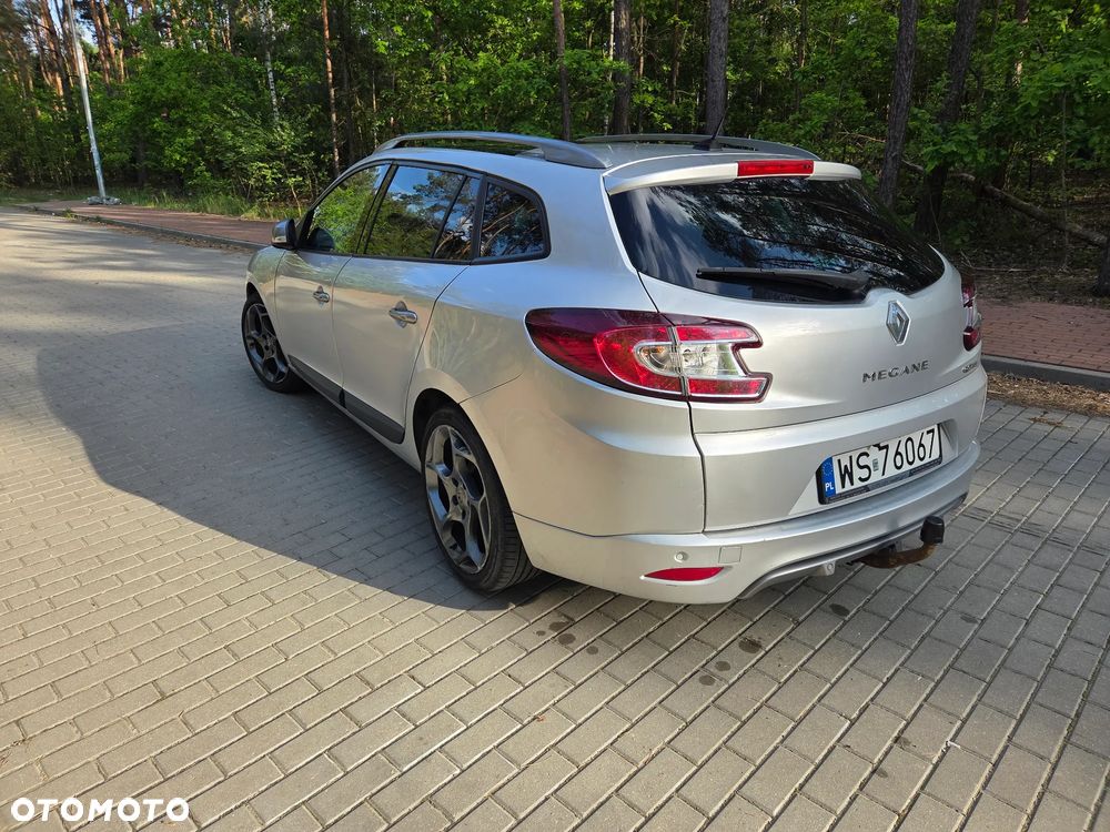 Renault Megane TCe 180 GT - 9