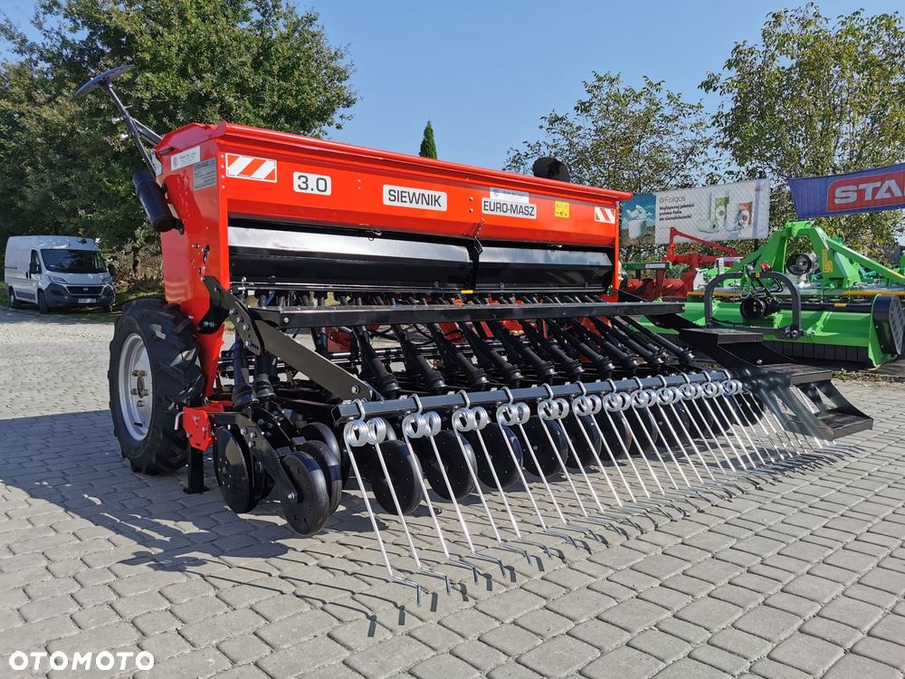 Siewnik zbożowy 2,5/2,7/3 stopkowy / 2-talerzowy EURO-MASZ - 7