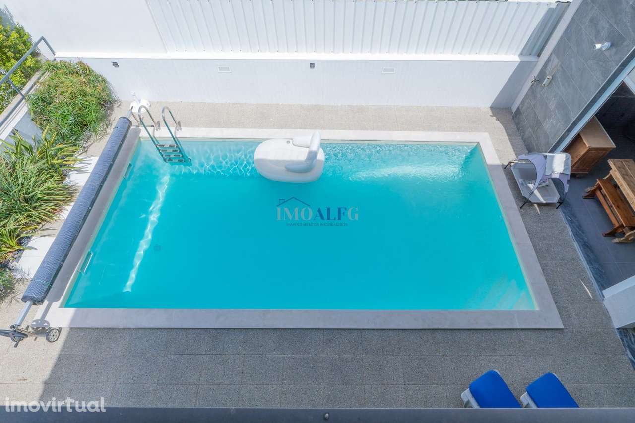 Moradia T3 com três suites e piscina, Quinta Anjo- Palmela - Grande imagem: 4/39