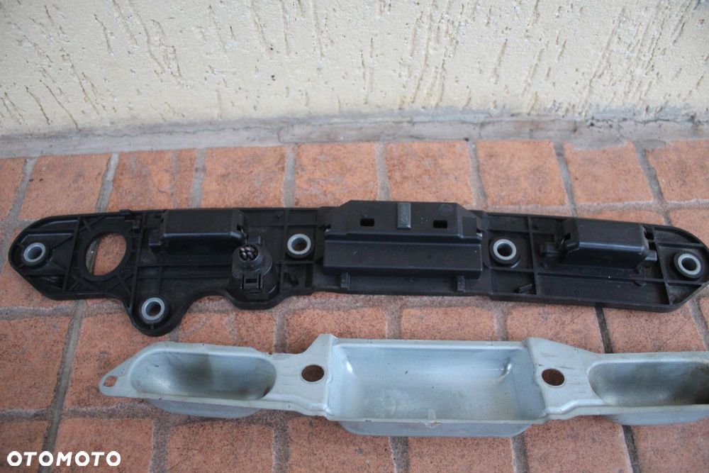 LISTWA BLENDA KLAMKA MIKROSTYK KLAPY TYŁ VW PASSAT B6 KOMBI - 4