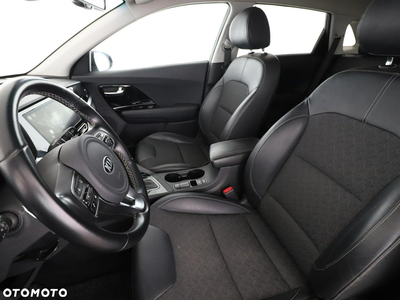 Kia Niro 1.6 GDI PHEV 2WD Edition 7 - 13