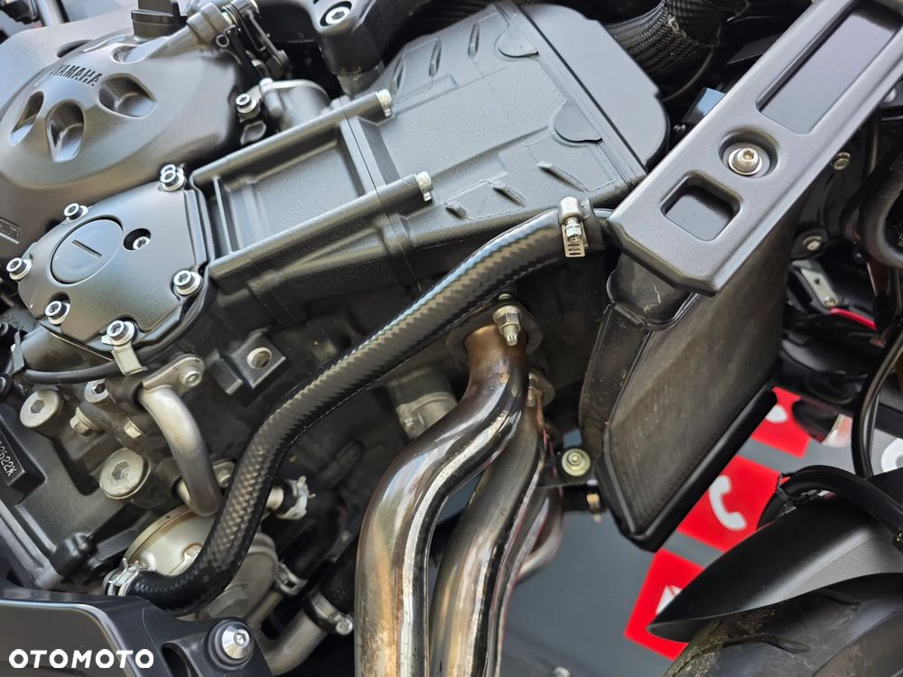 Yamaha FZ8 - 30