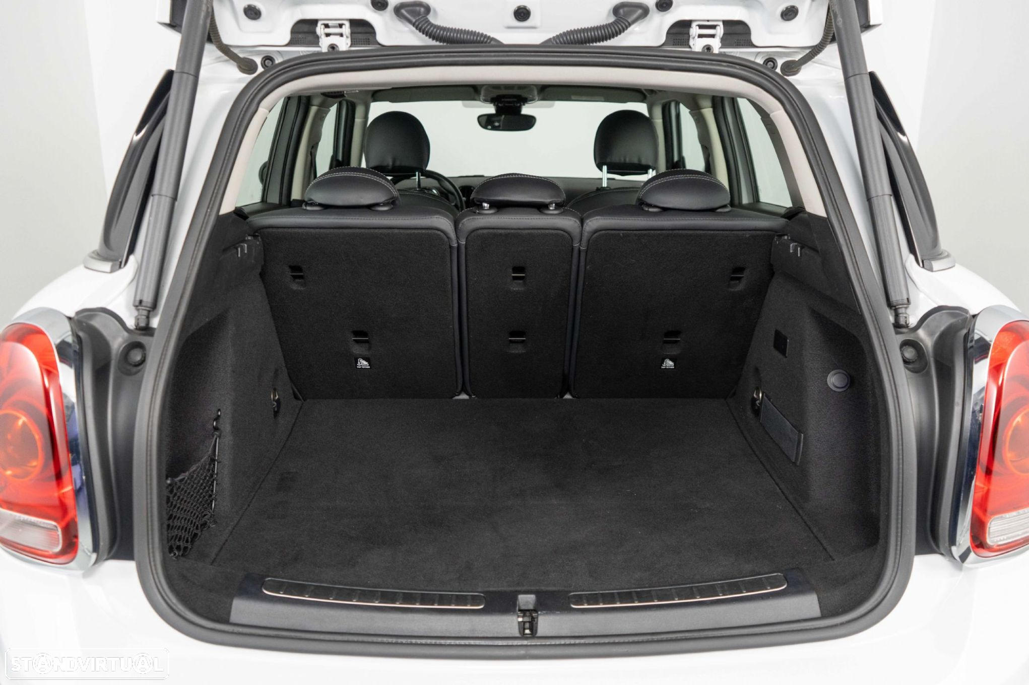 MINI Countryman Cooper SE ALL4 Auto - 13
