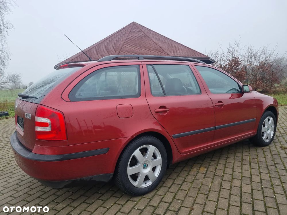 Skoda Octavia 2.0 TDI DPF DSG IMPULS EDITION - 5