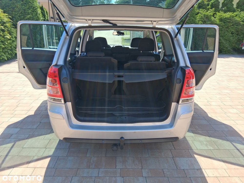 Opel Zafira 1.8 Family Plus - 14