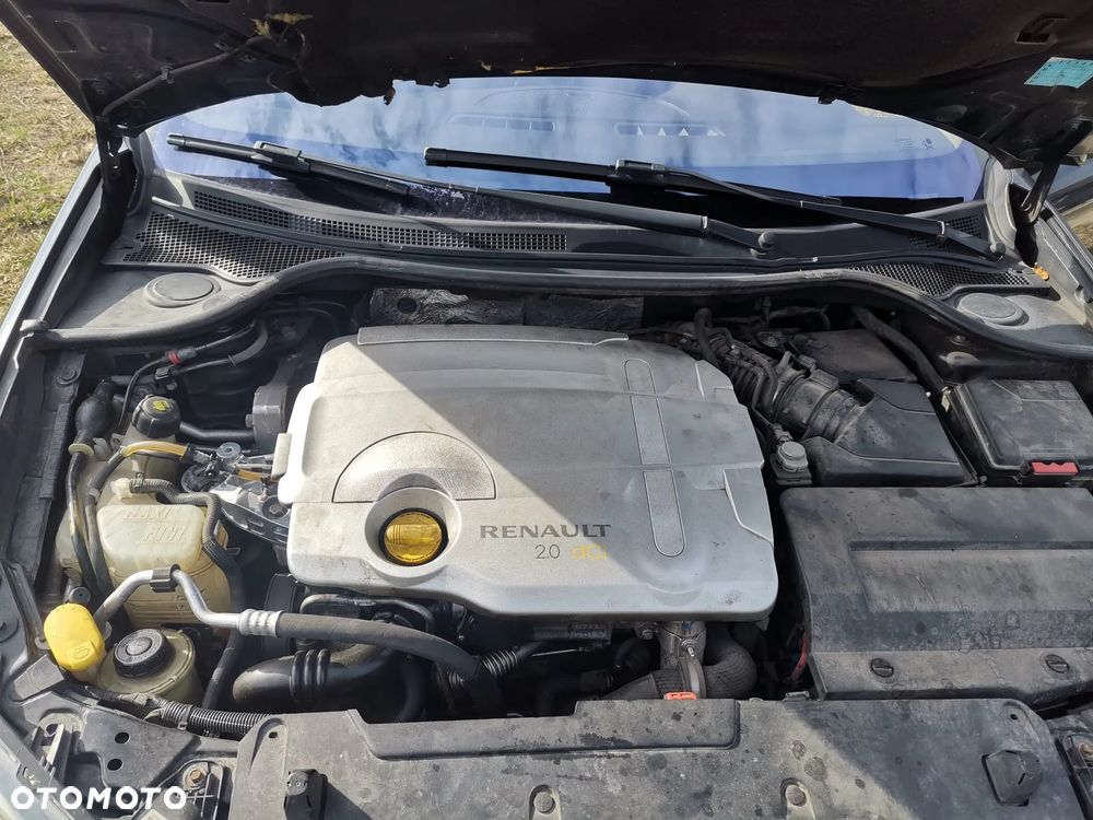 Renault Laguna 2.0 dCi GT - 9