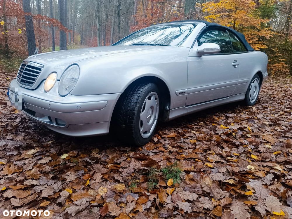 Mercedes-Benz CLK - 2