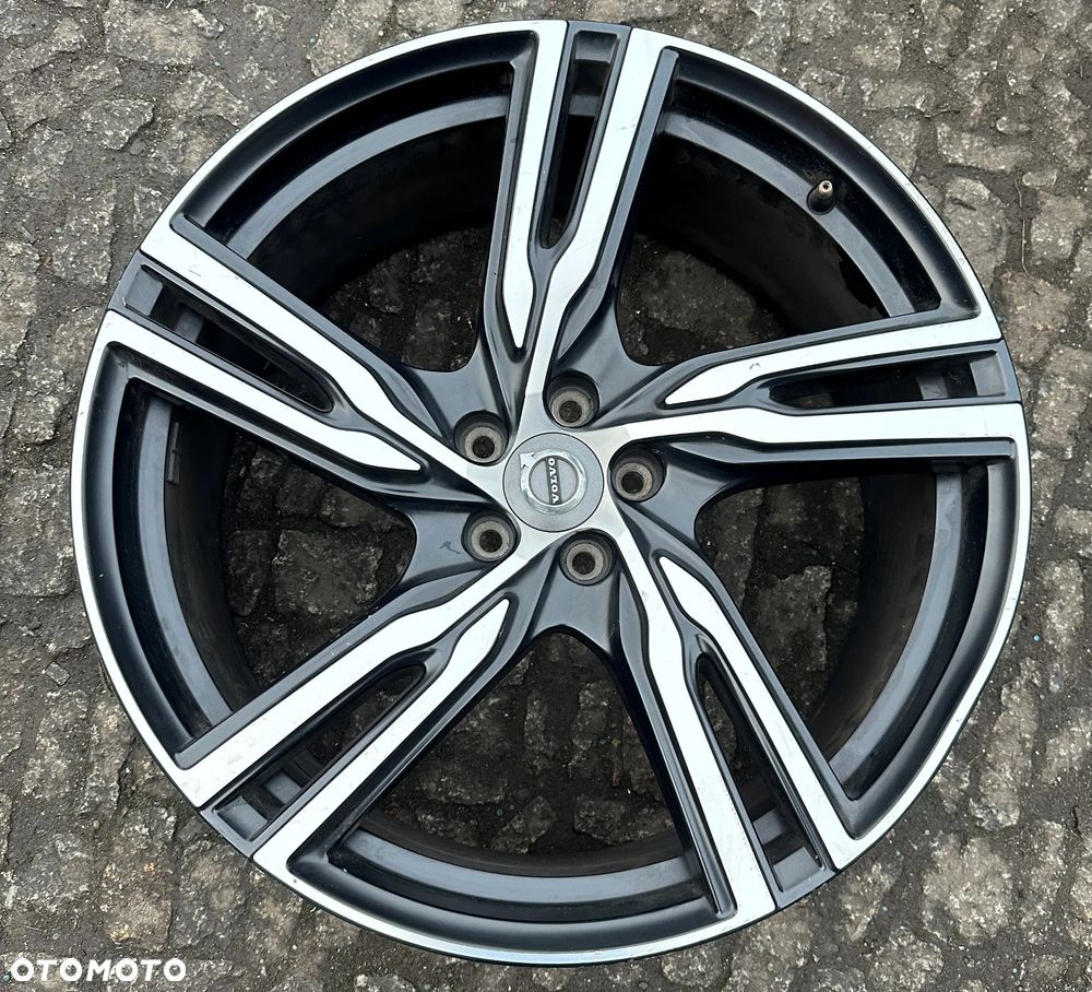 Felga Volvo 21 8,5j et44,5 31423961 1szt alu - 1