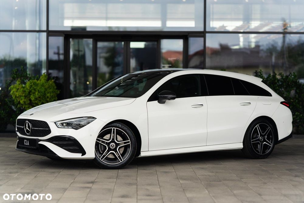 Mercedes-Benz CLA - 1