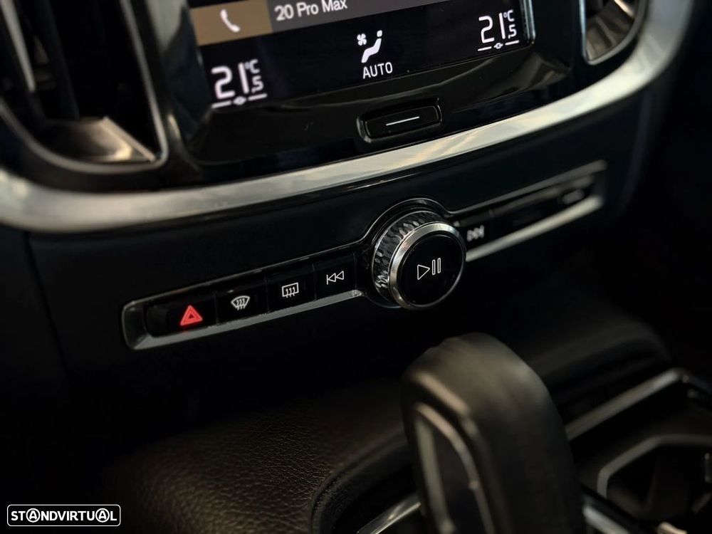 Volvo V60 2.0 T6 AWD TE R-Design - 34