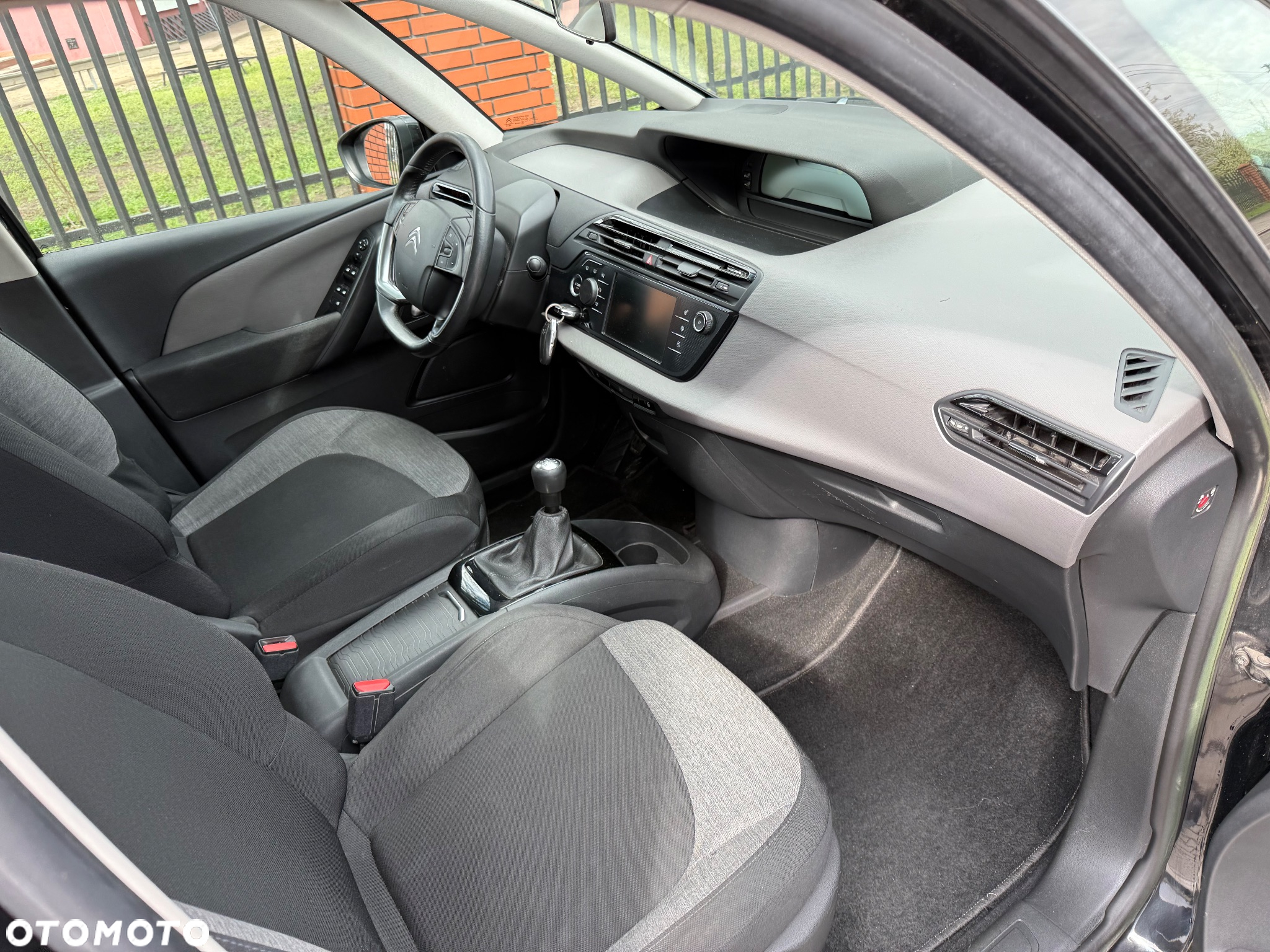 Citroën C4 Picasso e-HDi 115 Intensive - 8