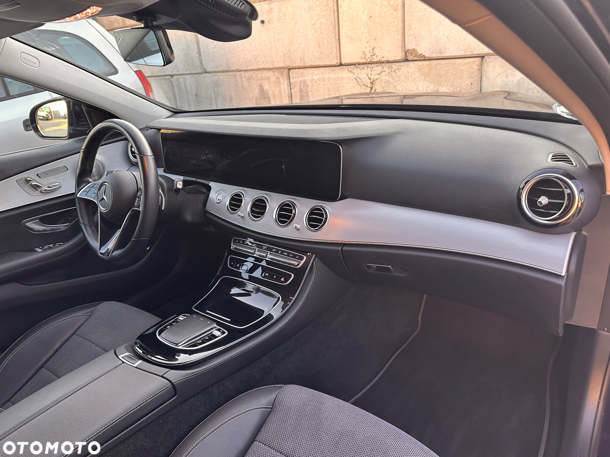 Mercedes-Benz Klasa E 300 de T 9G-TRONIC Avantgarde - 17