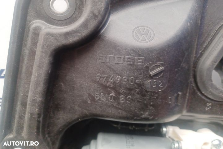Macara geam spate dreapta electrica 5N0839730R 5N0959704F 5N0839730R - 5