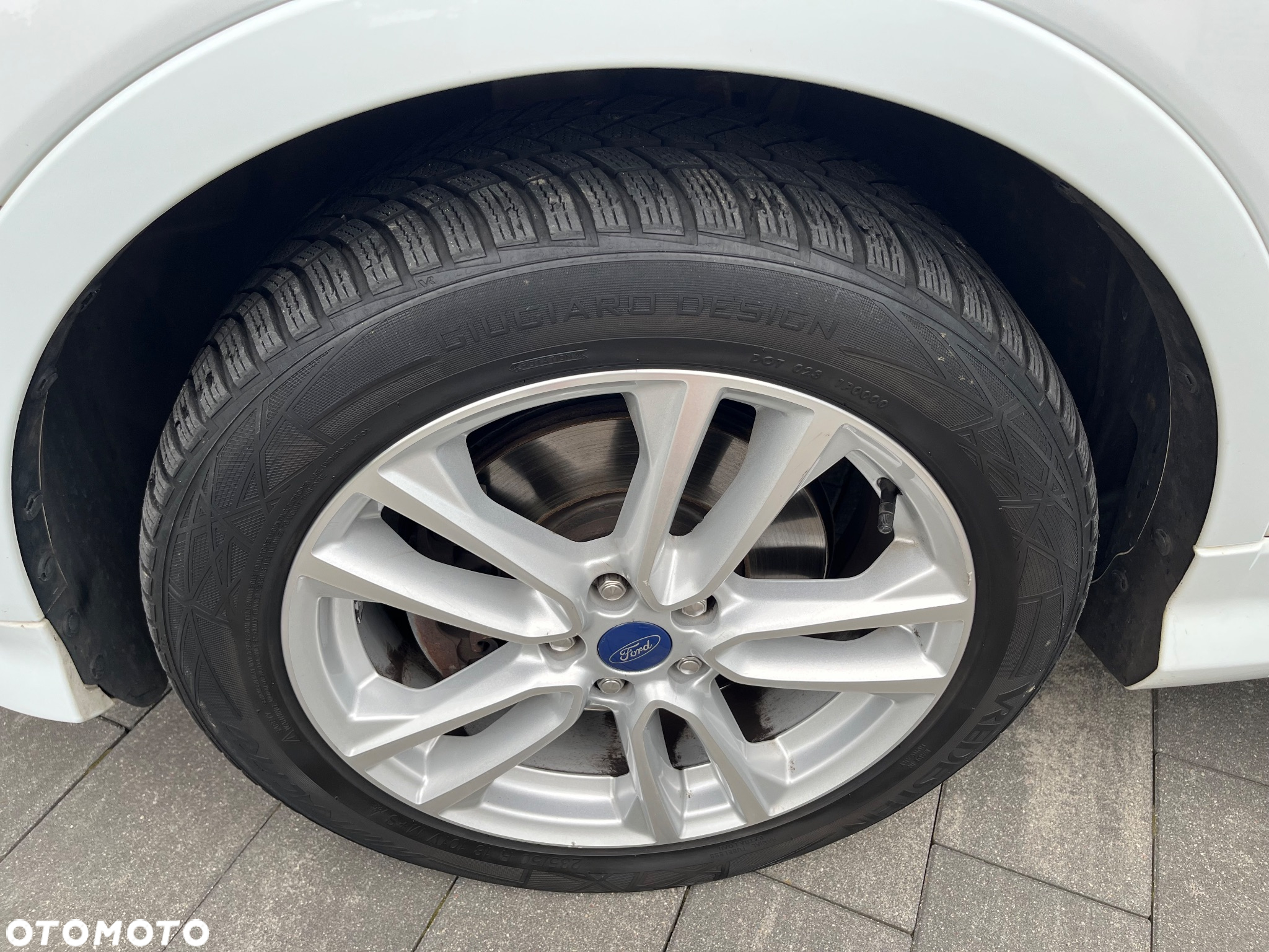 Ford Kuga 2.0 TDCi 4x4 Individual - 9