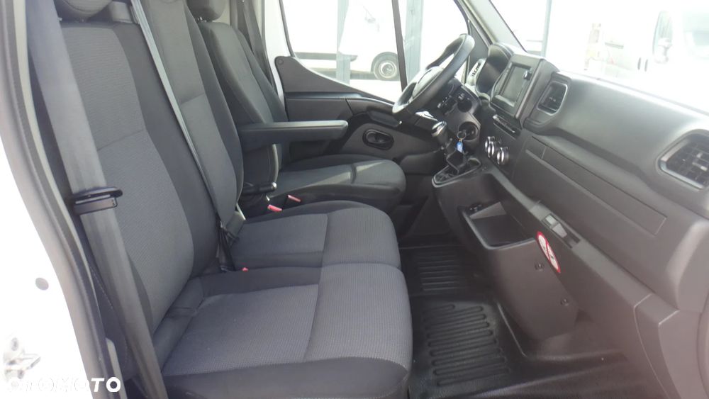 Renault Master - 12