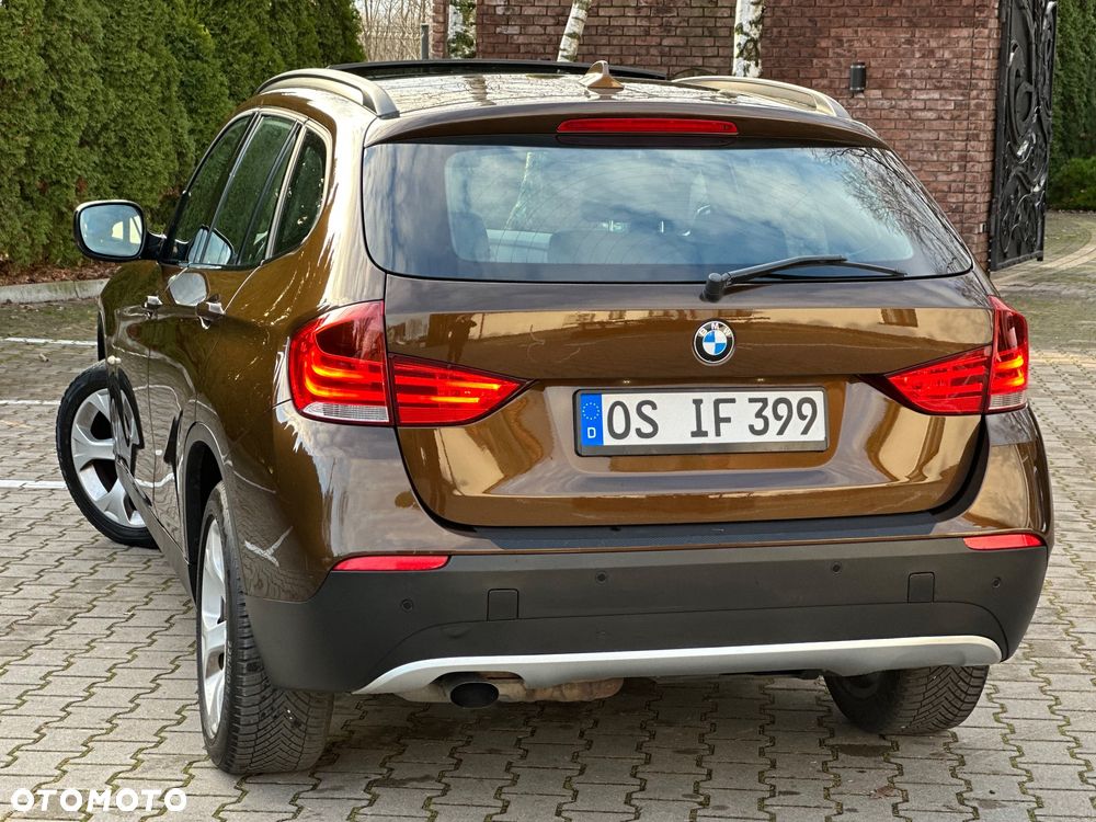 BMW X1 sDrive18i Sport Line - 10