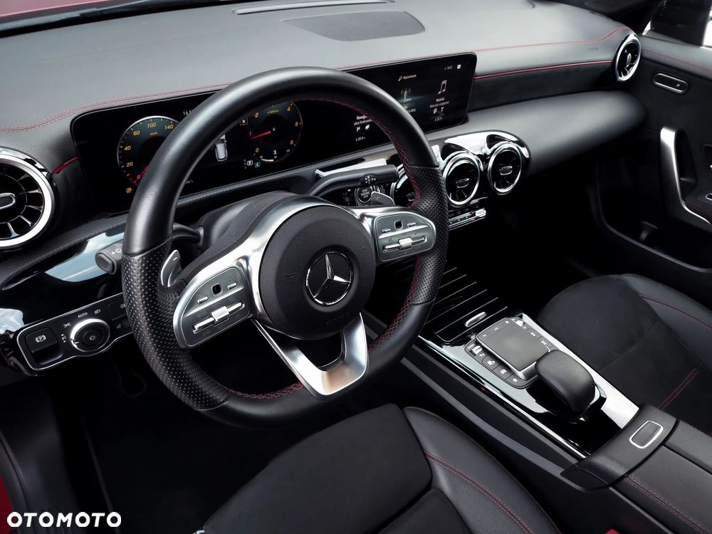 Mercedes-Benz CLA 220 d 4-Matic AMG Line 8G-DCT - 14