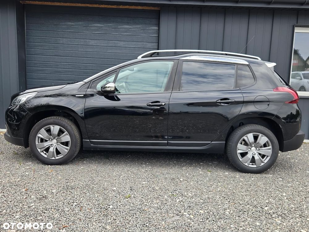 Peugeot 2008 1.2 Pure Tech Active S&S - 8