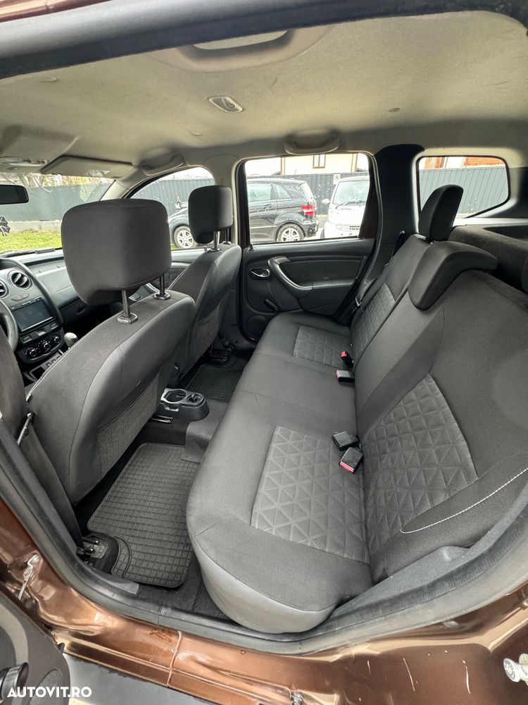 Dacia Duster 1.2 TCe 4x2 Laureate - 11