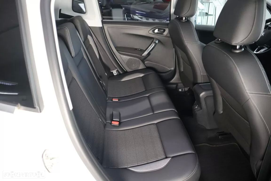 Peugeot 2008 1.6 e-HDi Allure 2-Tronic - 16