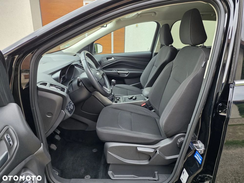 Ford Kuga 1.5 EcoBoost 2x4 Cool & Connect - 8